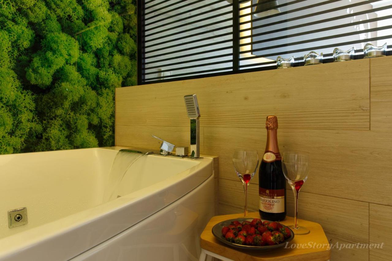 Luxury apartments «Love Story» Ivano-Frankivsk Extérieur photo
