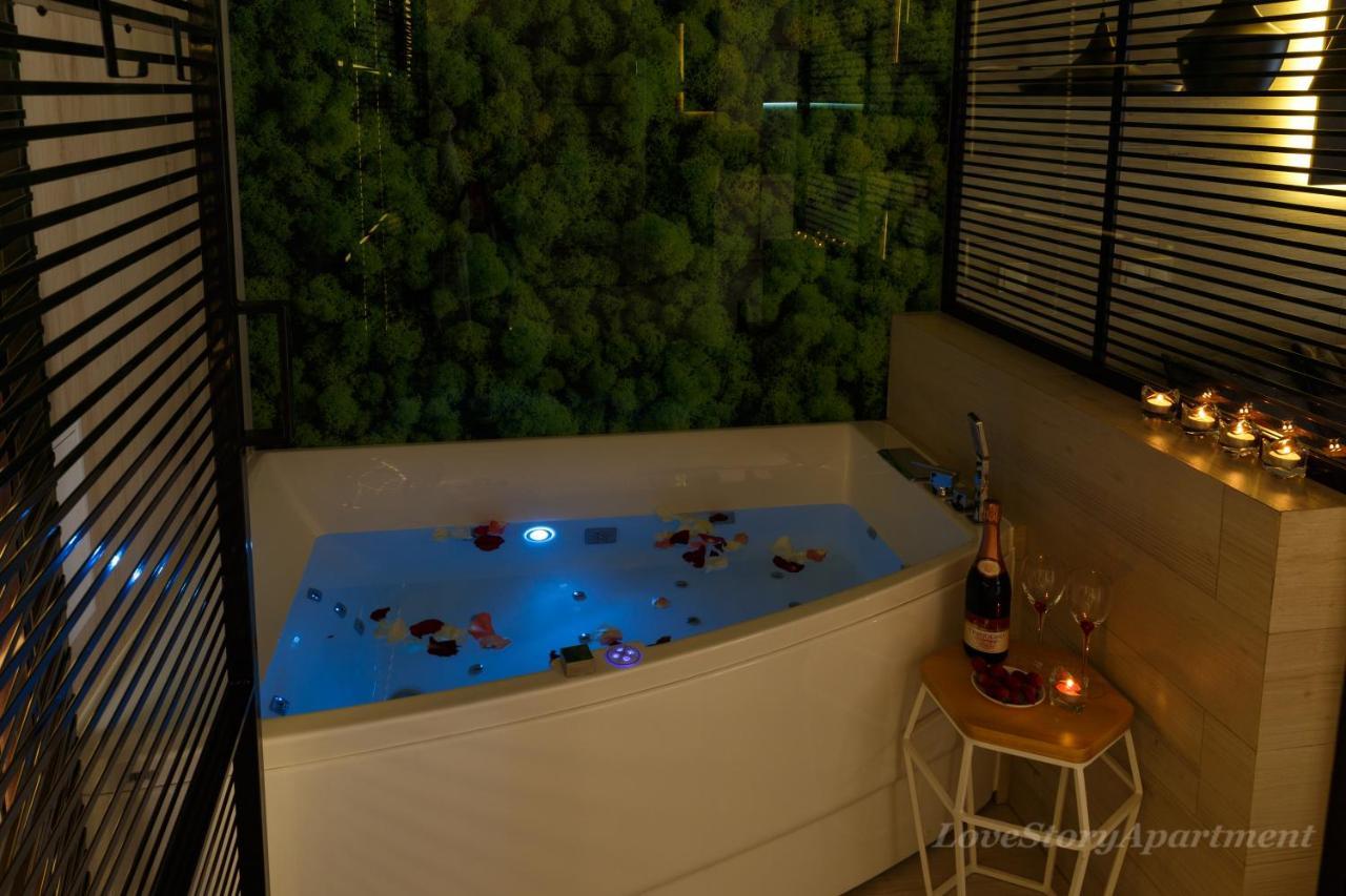 Luxury apartments «Love Story» Ivano-Frankivsk Extérieur photo